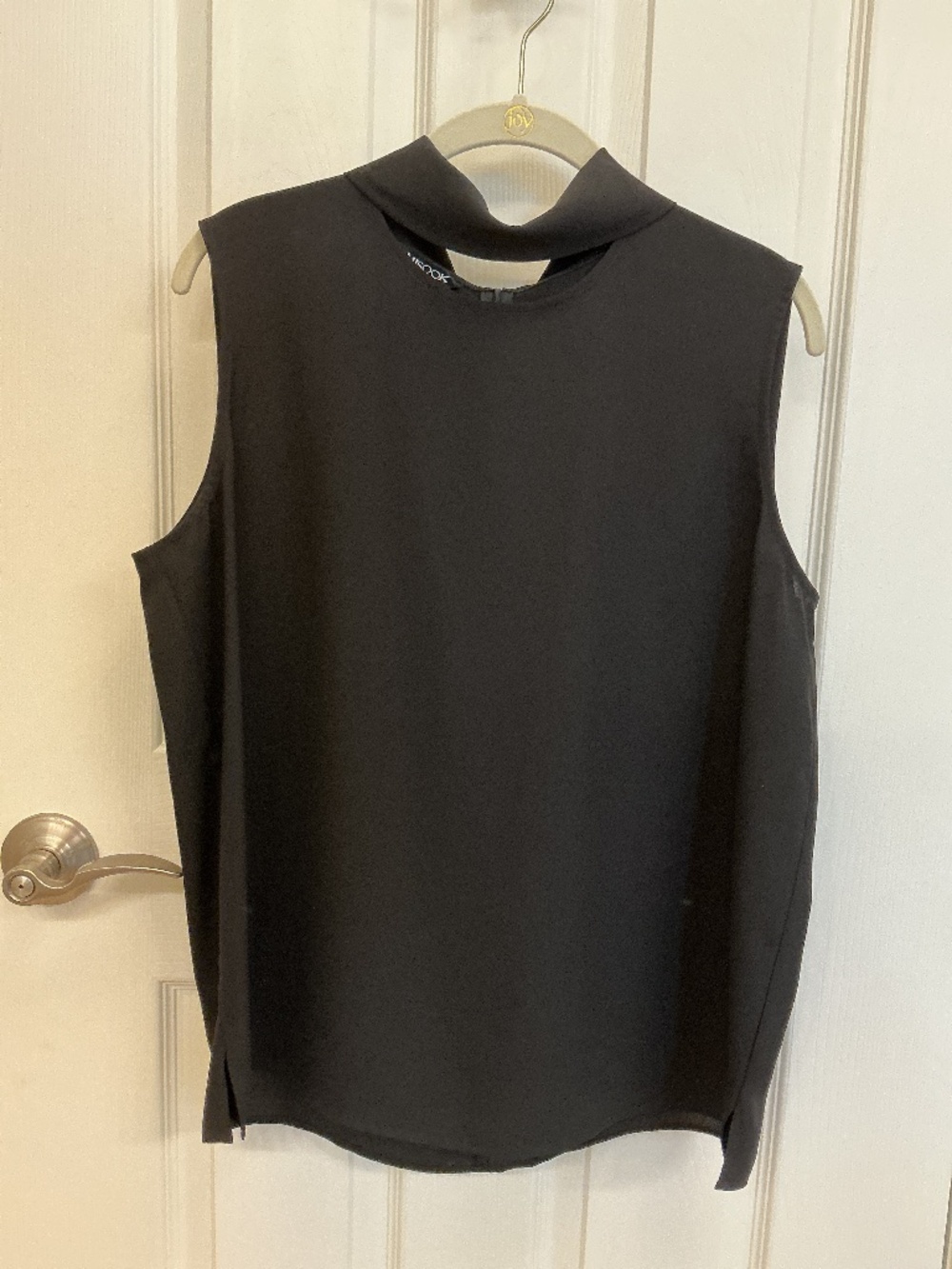 Misook fabric choker blouse